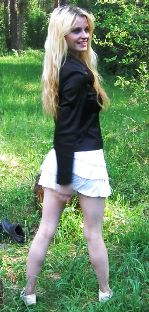 25P Private pictures of a cute teen girl in heels and stockings