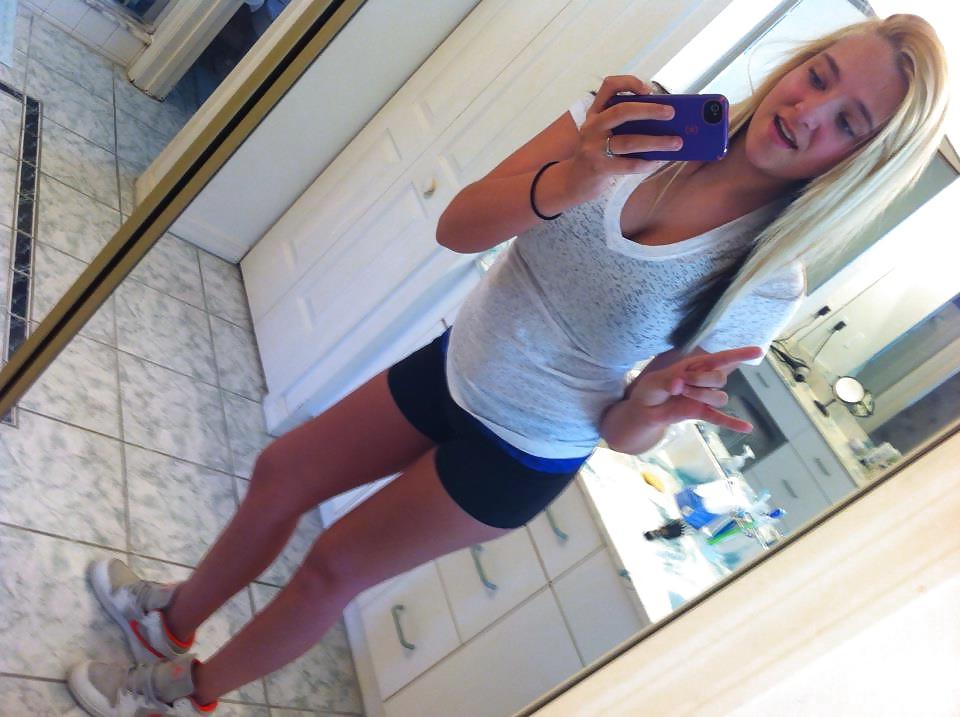 25P Fresh Hot Teens 2! Whats your fantasy with us?!