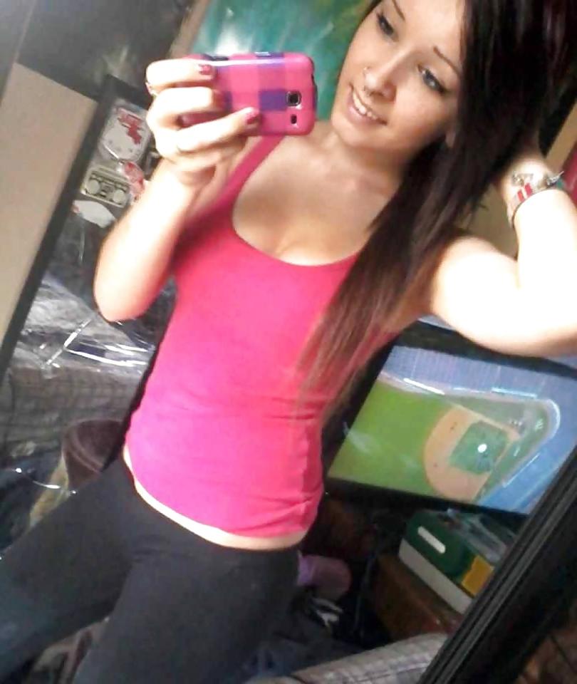 25P Fresh Hot Teens 2! Whats your fantasy with us?!