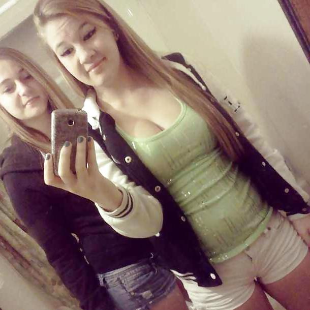 25P Fresh Hot Teens 2! Whats your fantasy with us?!