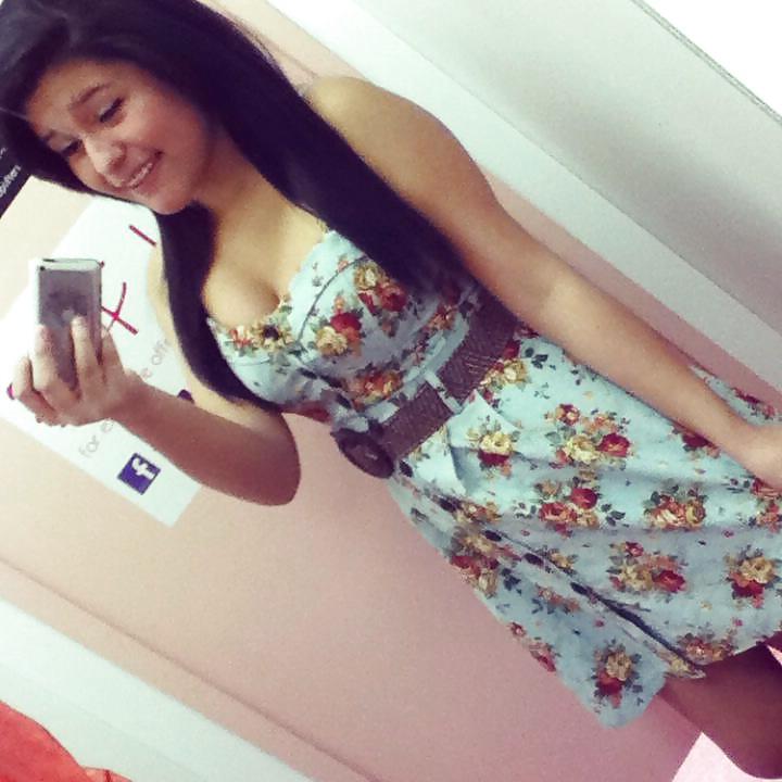 25P Fresh Hot Teens 2! Whats your fantasy with us?!