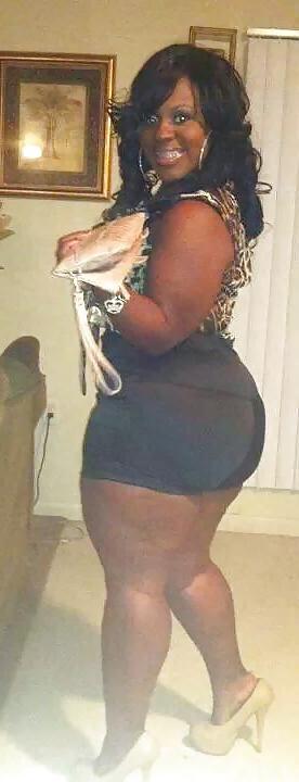 23P I love Curvy ladies 1