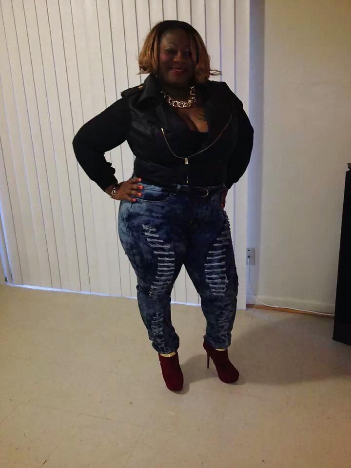23P I love Curvy ladies 1