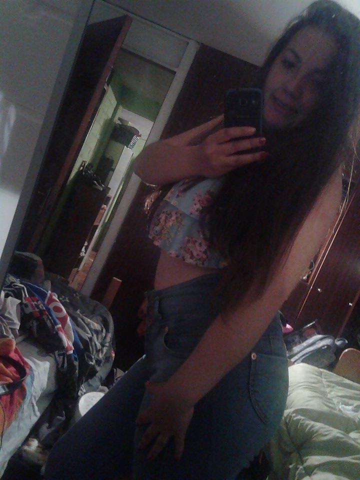 25P Qamila Chilena Culona Caliente Hot Teen Chilean