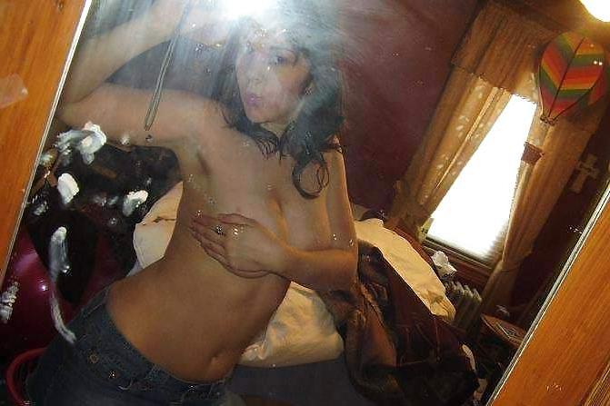 25P Selfshots and tied up