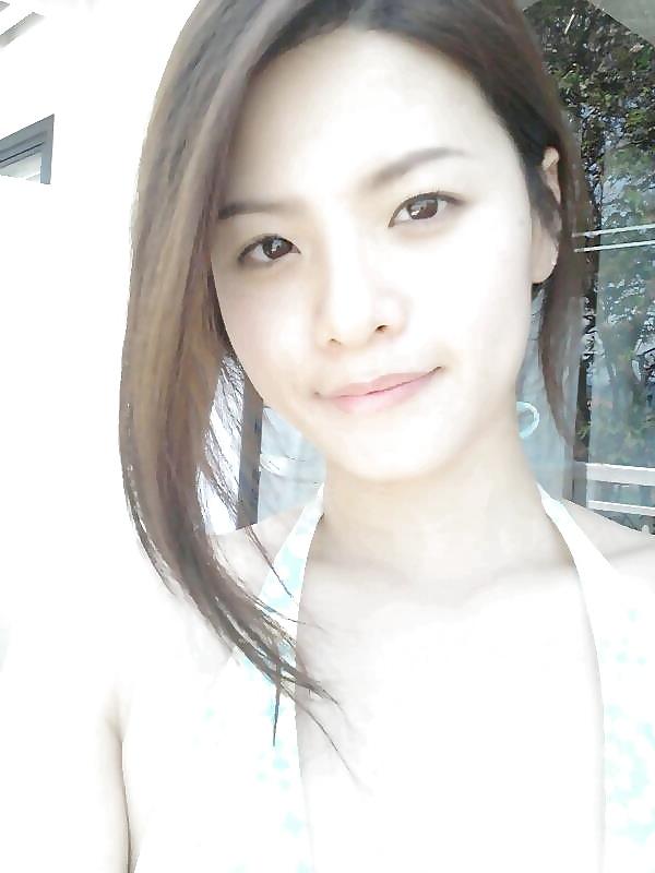8P Private photos