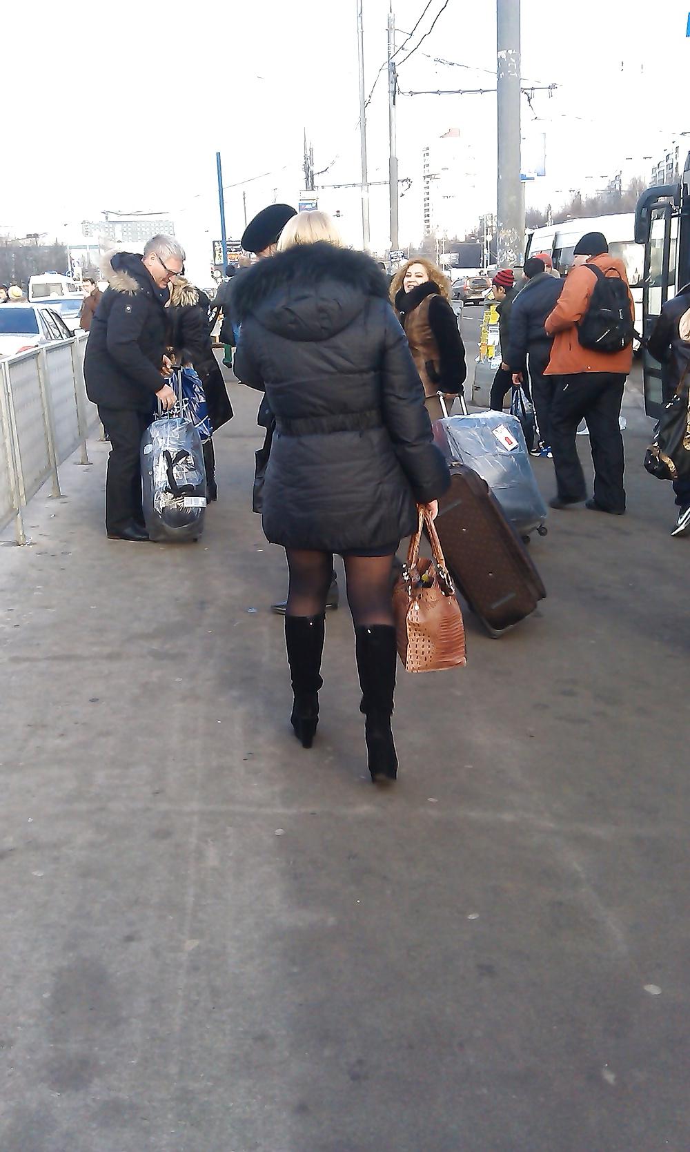 25P Miniskirt public 4