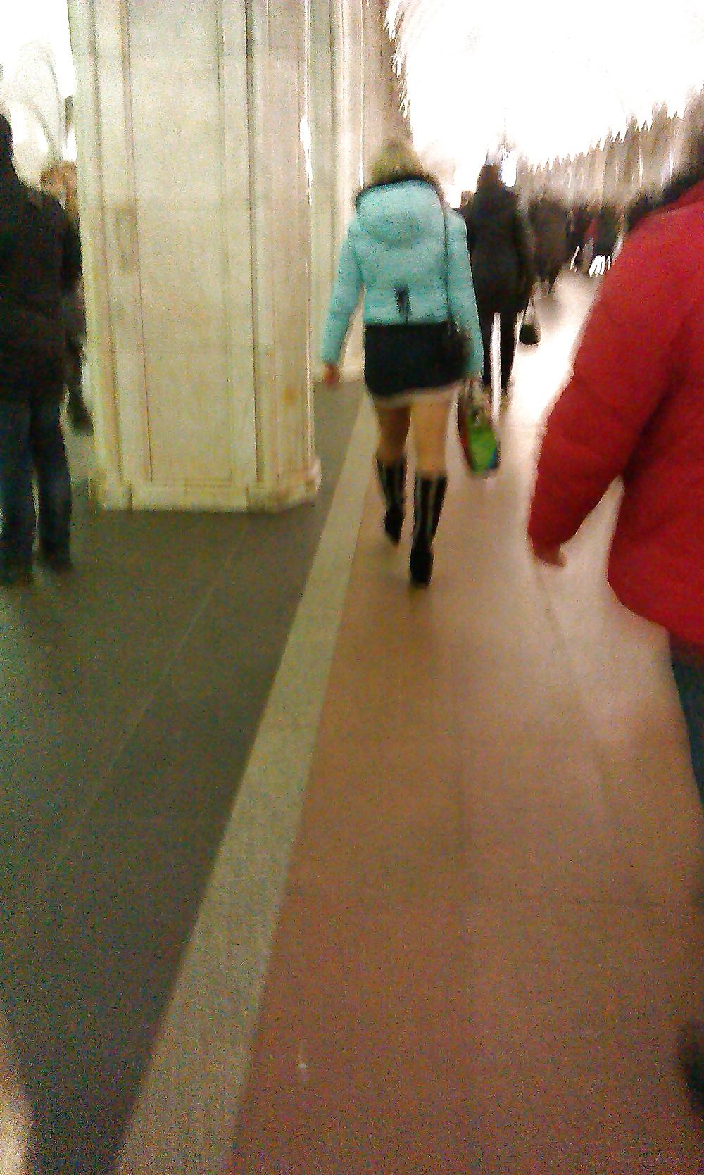 25P Miniskirt public 4