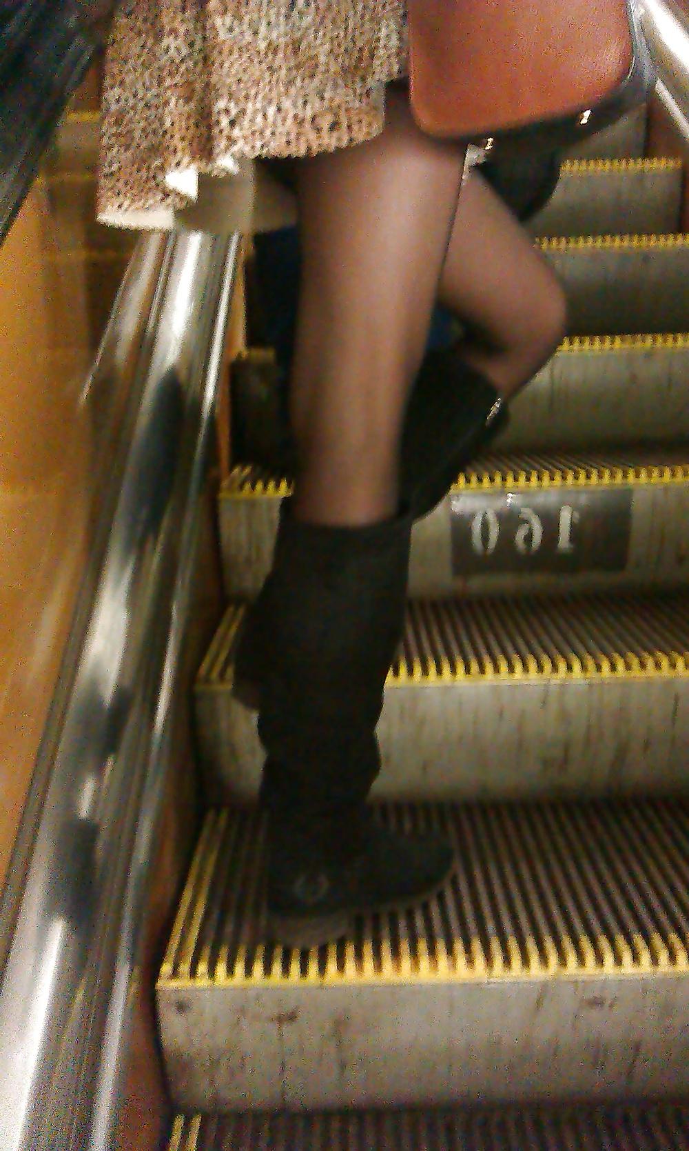 25P Miniskirt public 4