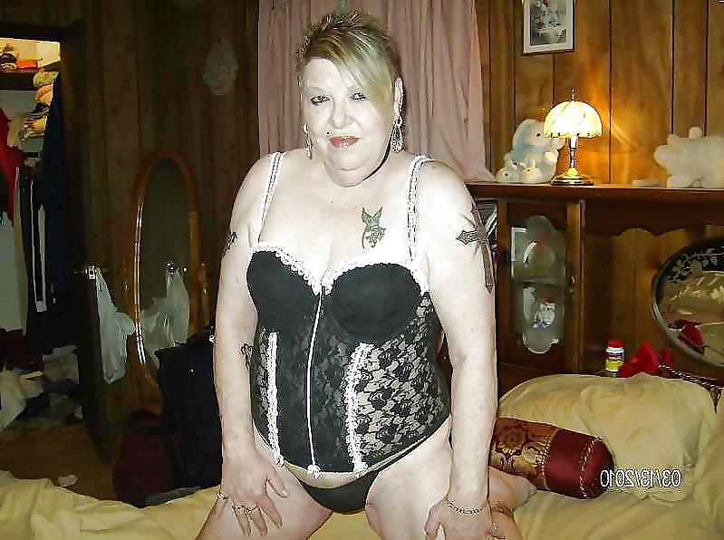 15P YES MISTRESS 1
