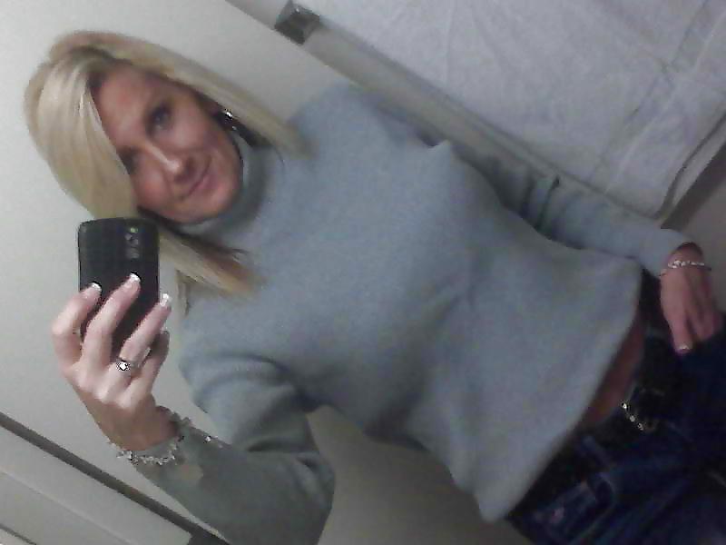 16P Her Private Self Shot Pics  Mature