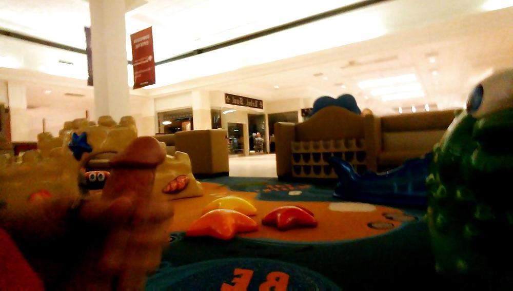 6P Mall cock exposure public