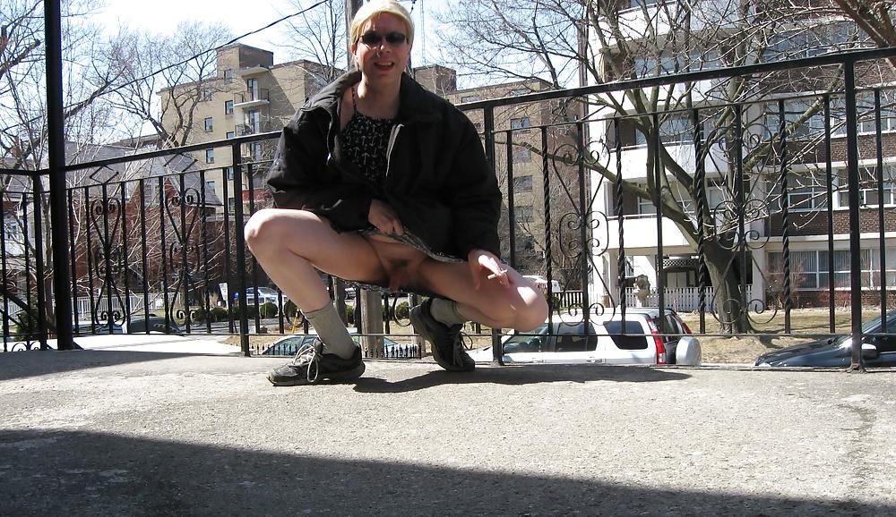 25P Tranny LILY ANNIE: public exposure!