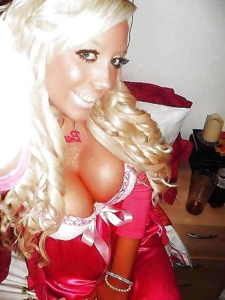 24P Bimbo's