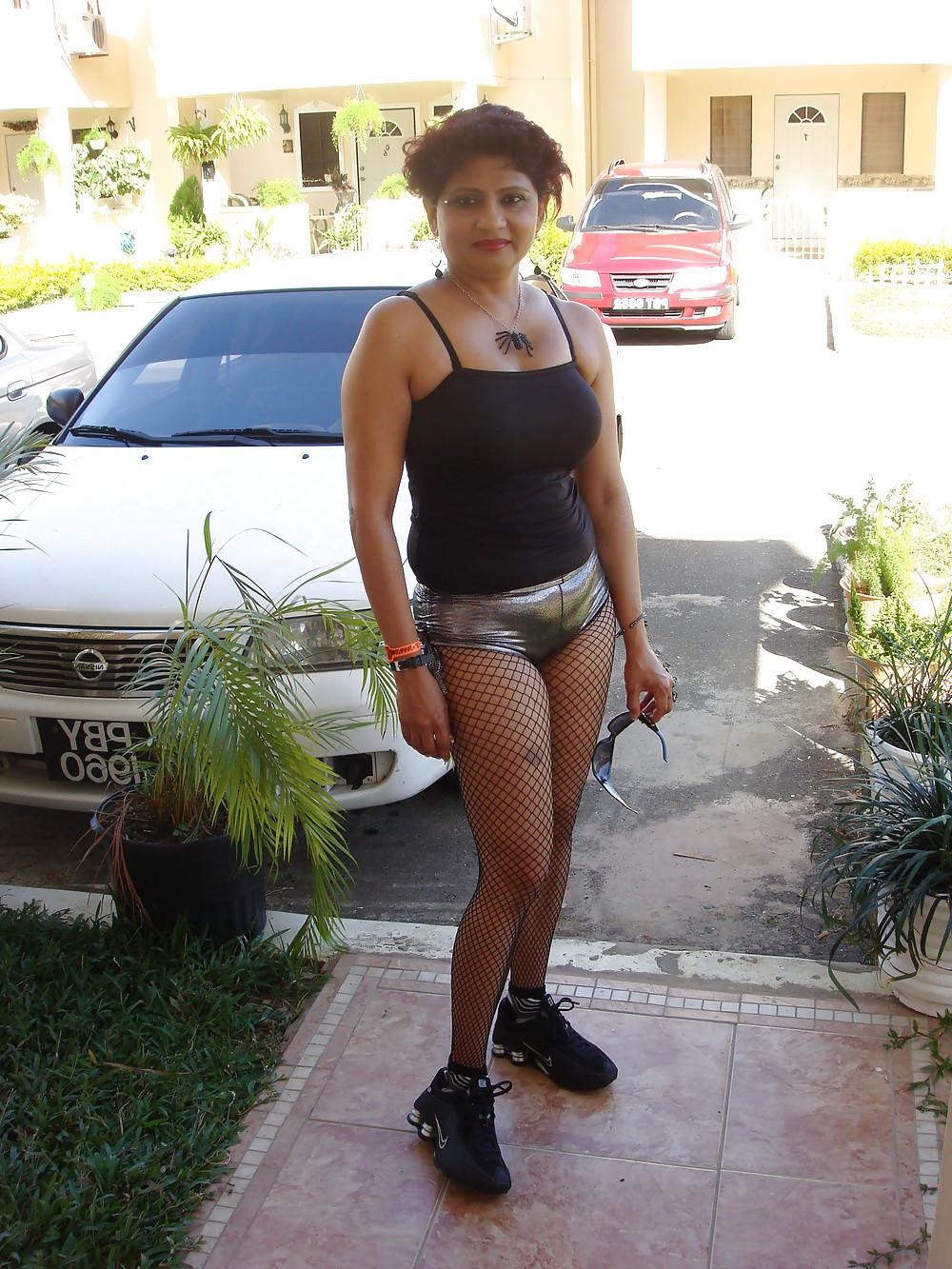 16P My hot mature toy i jerk off to