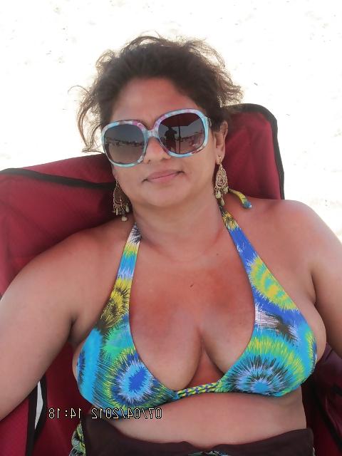 16P My hot mature toy i jerk off to
