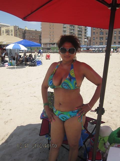 16P My hot mature toy i jerk off to
