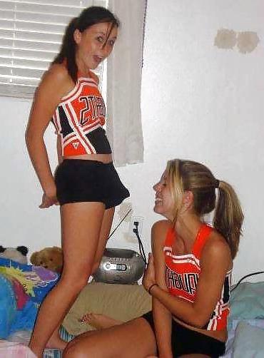 25P Hot Cheerleaders