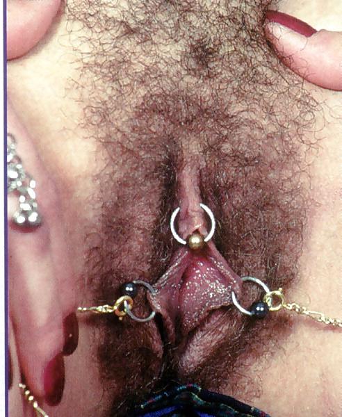 11P Brunette showing off all her intimate jewelry