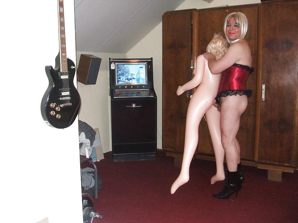 25P Mistress Jezz