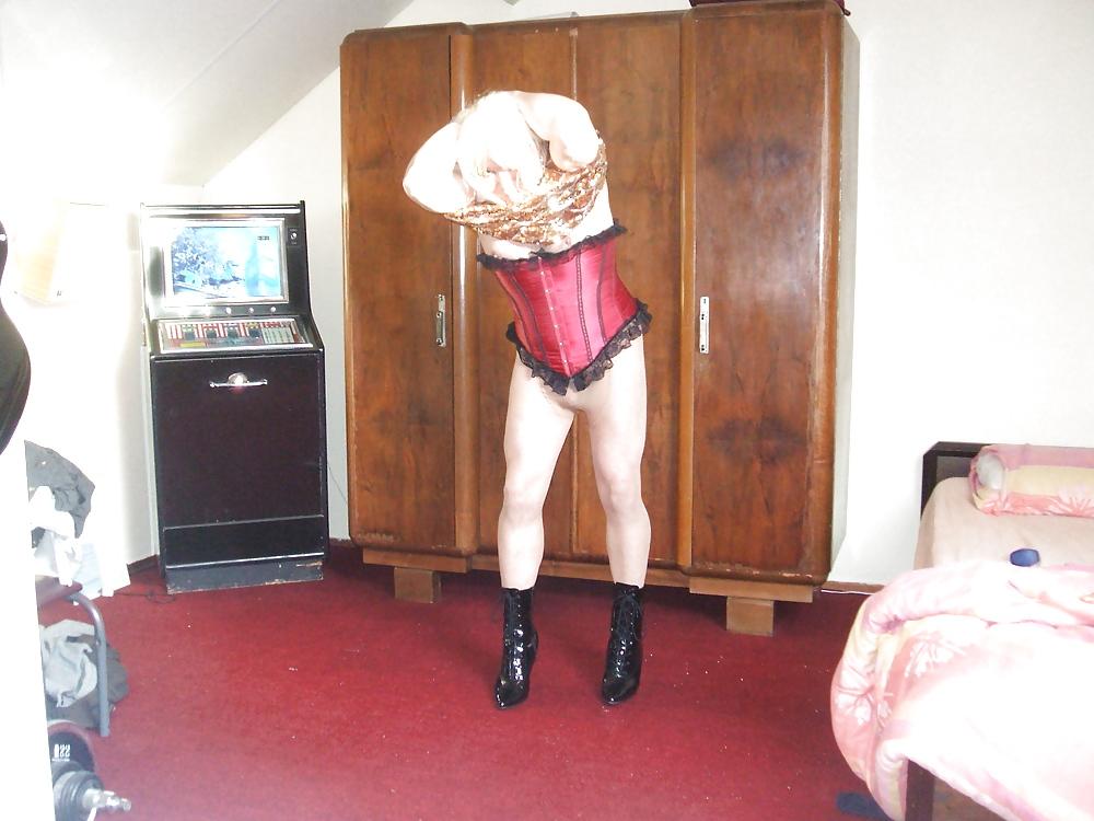 25P Mistress Jezz