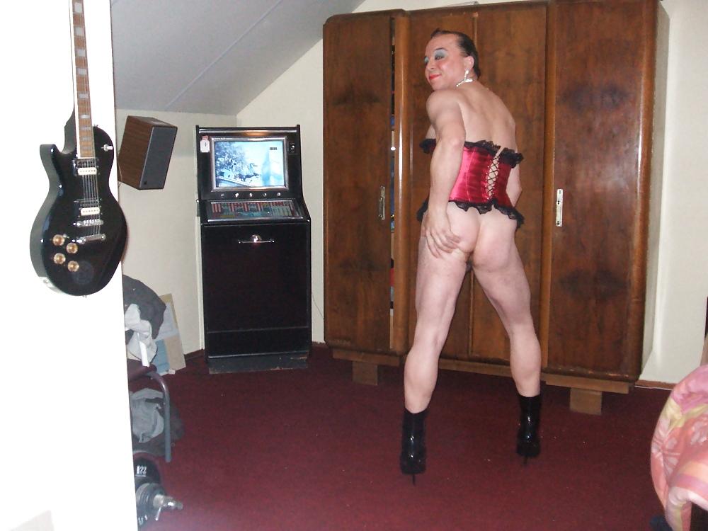 25P Mistress Jezz