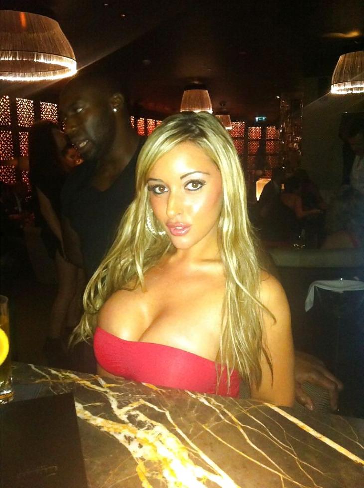24P Abbee: Fake Tit Bimbo