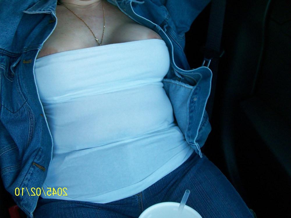 19P Hot wife showing off her tits