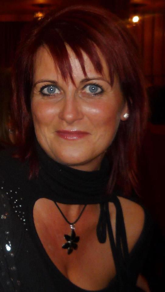 24P New fcb MILFs to help your jerk off