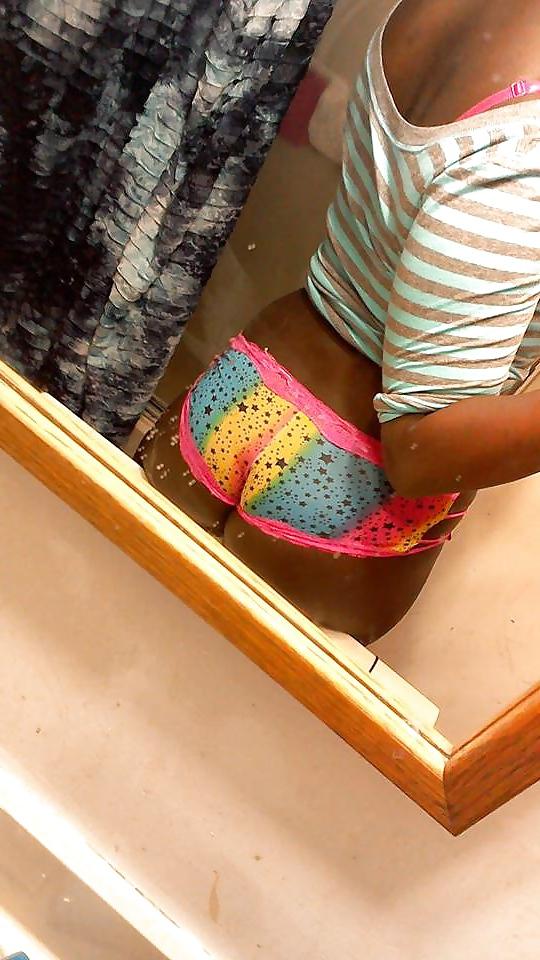 16P Teen whores showing there fat asses