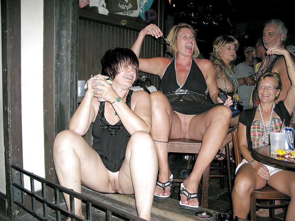 25P Upskirt Cameltoes #rec Amateur showing pussy PublicNudity 9