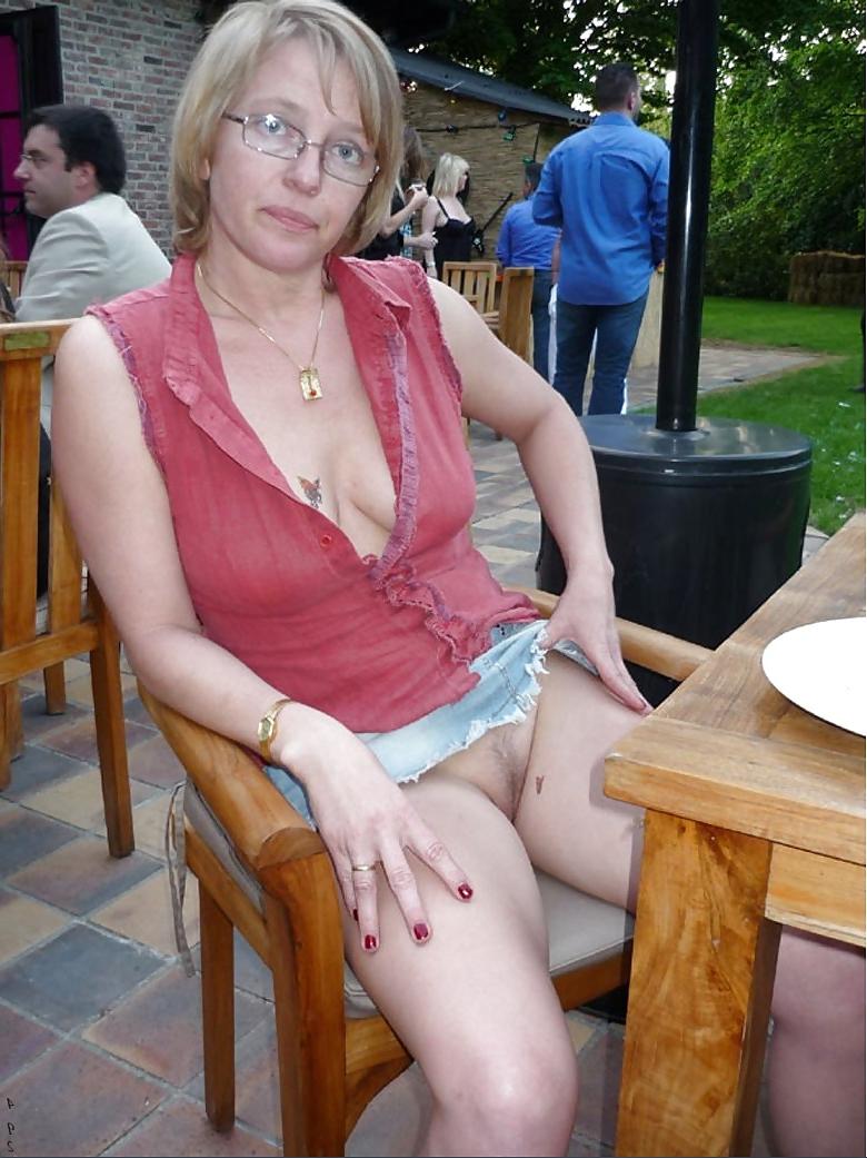 25P Upskirt Cameltoes #rec Amateur showing pussy PublicNudity 9
