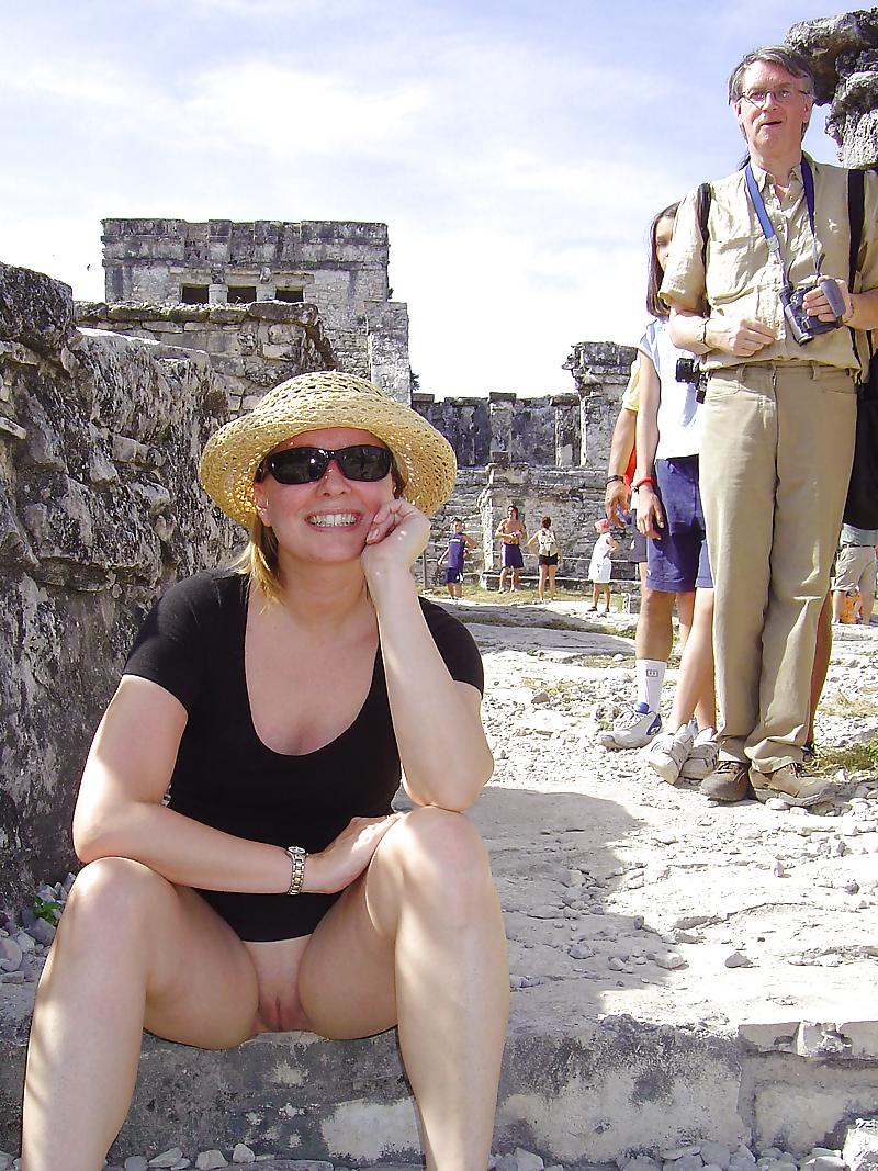25P Upskirt Cameltoes #rec Amateur showing pussy PublicNudity 9
