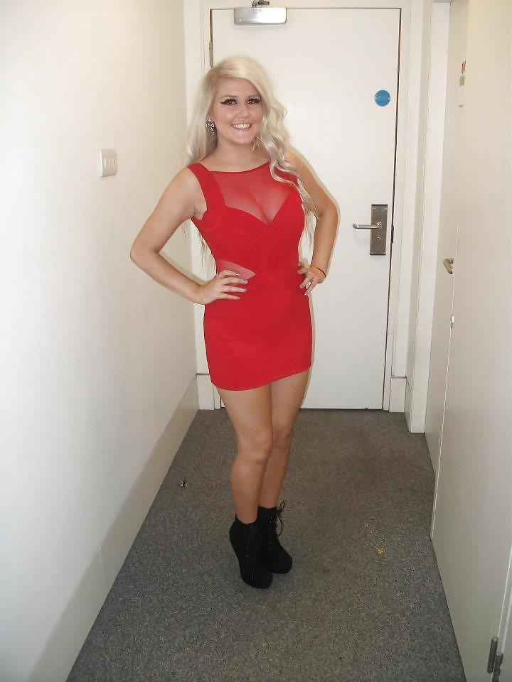 21P Jerk off to hot facebook slut - comments plz