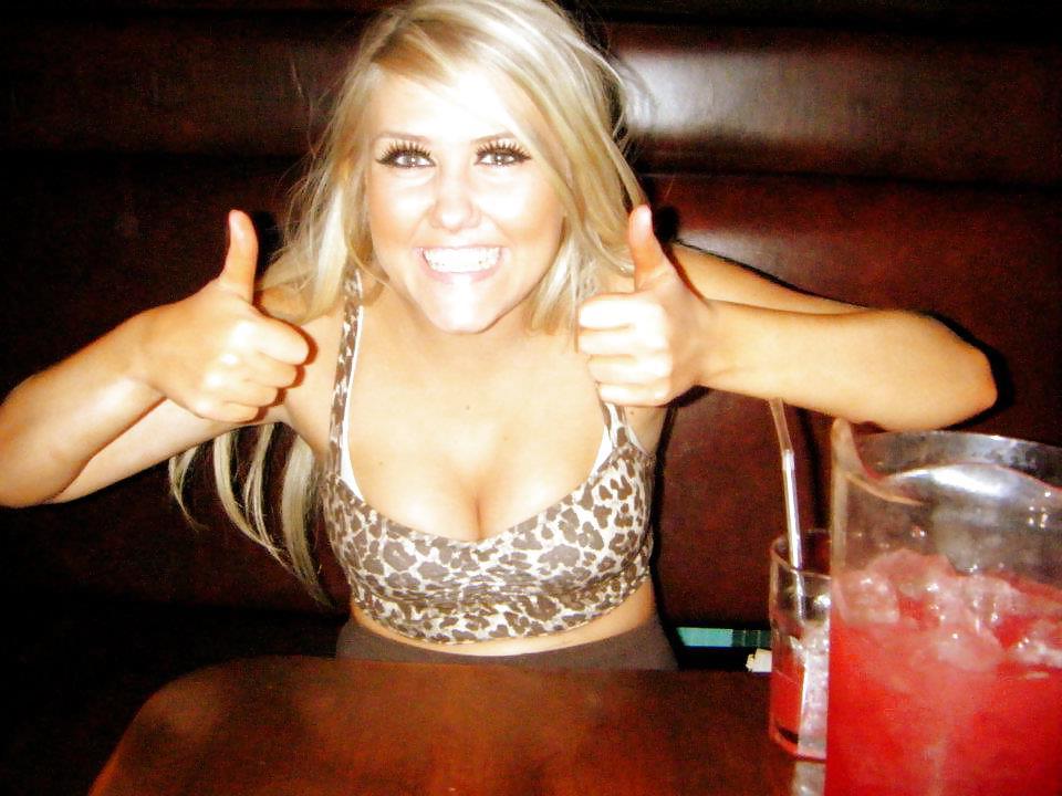 21P Jerk off to hot facebook slut - comments plz