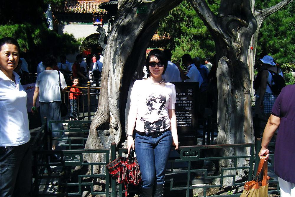 19P Chinese housewife's wedding & misc pictures