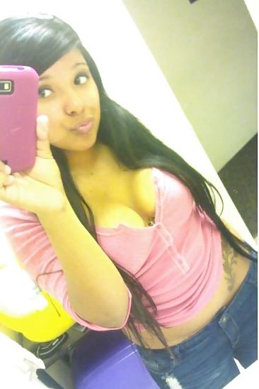 11P Thick big tit latina