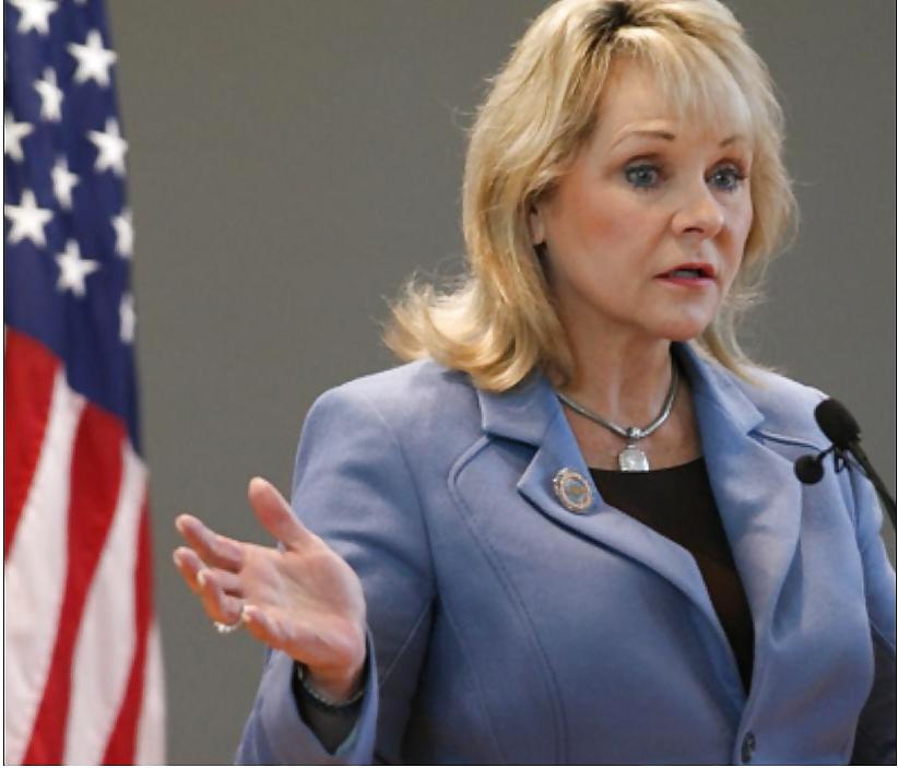25P I love jerking off to Conservative Mary Fallin
