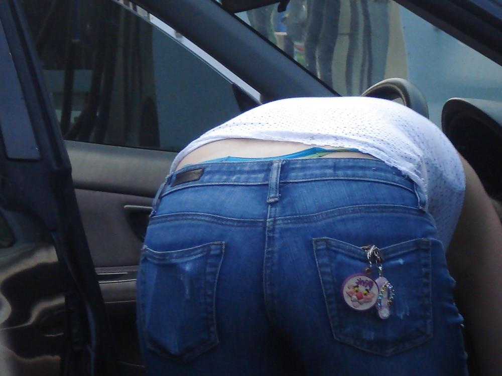25P Thong 26