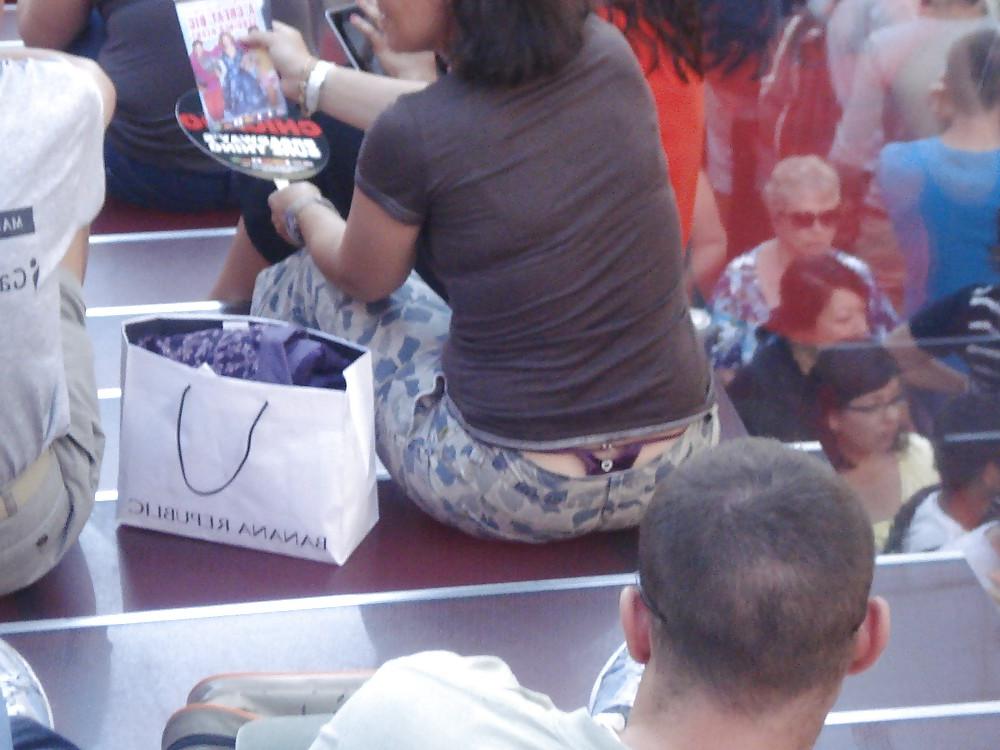25P Thong 26