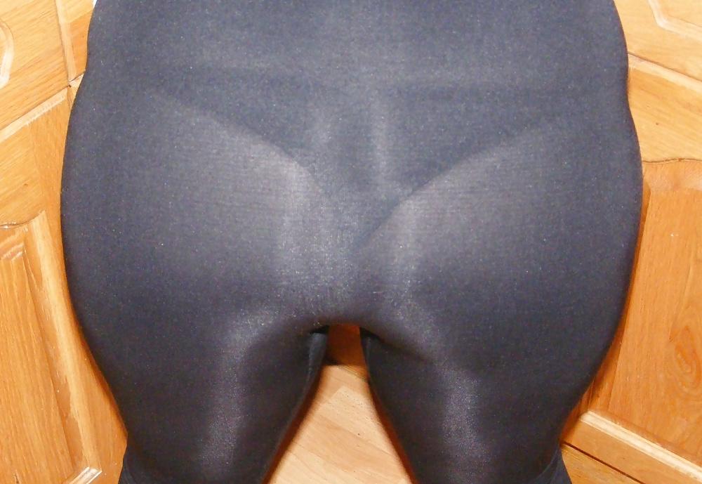 22P Leggings and thong