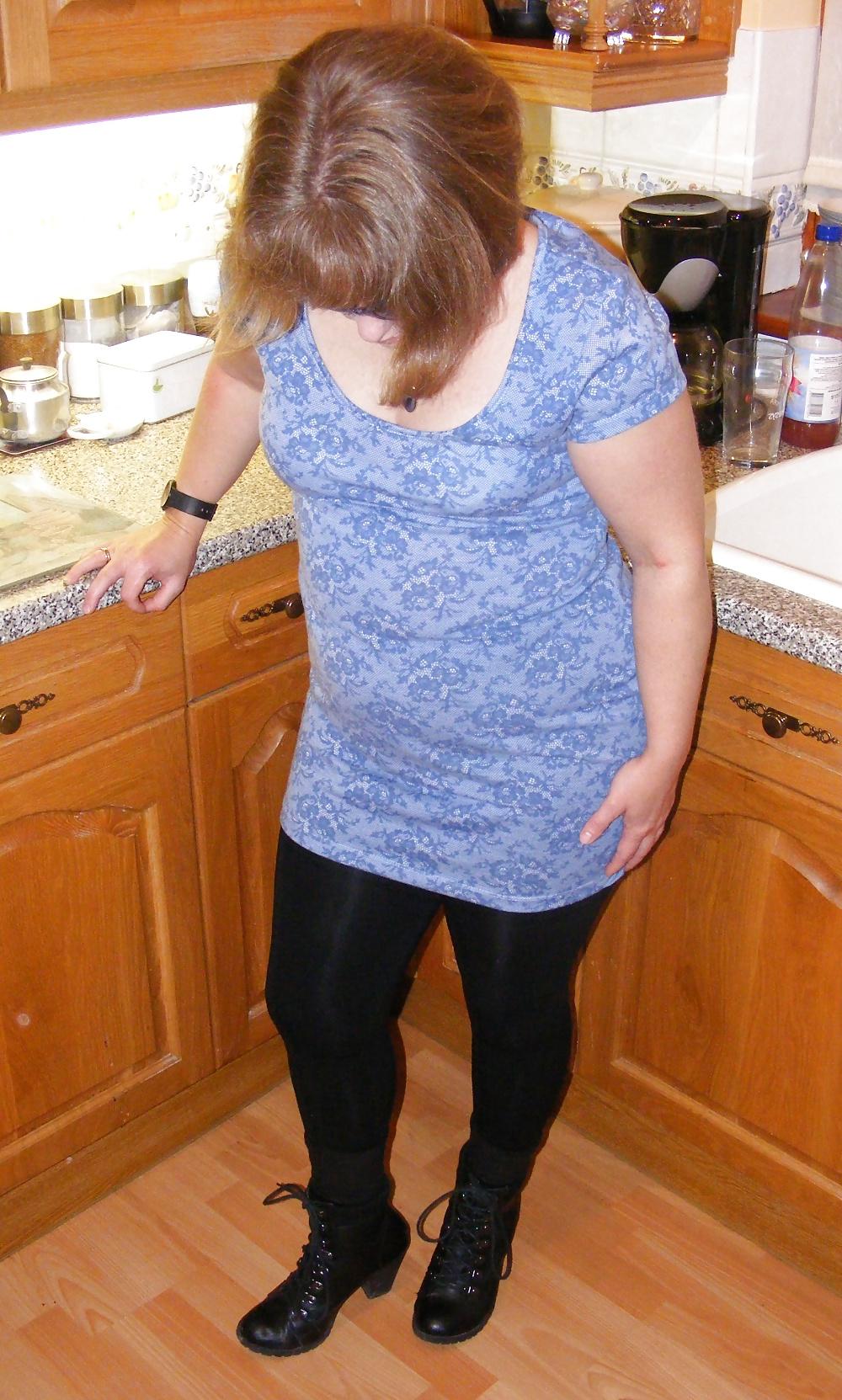 22P Leggings and thong