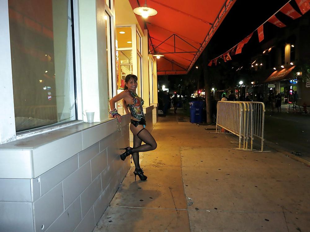 25P DropTopGal Fantasy Fest 2013 Key West