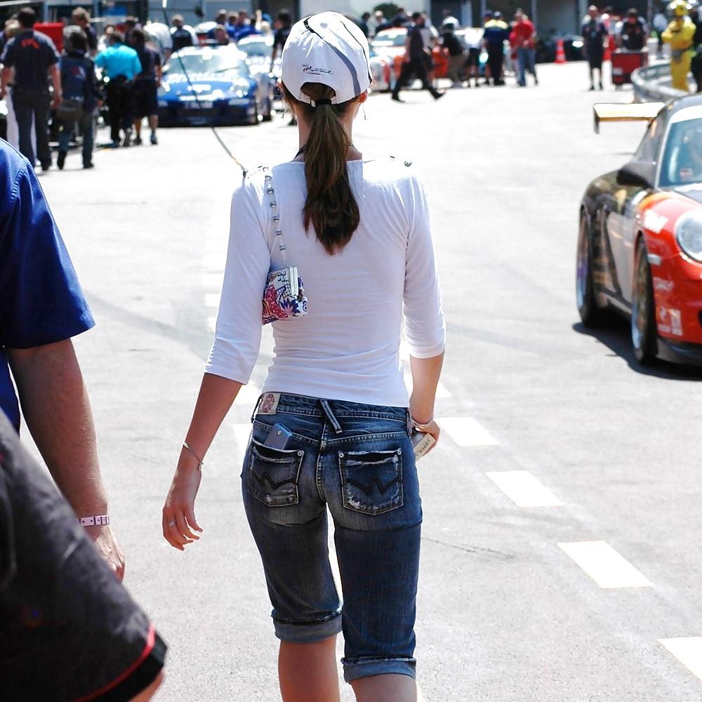 25P Queens in Jeans LLXXXXI - some posted from friends