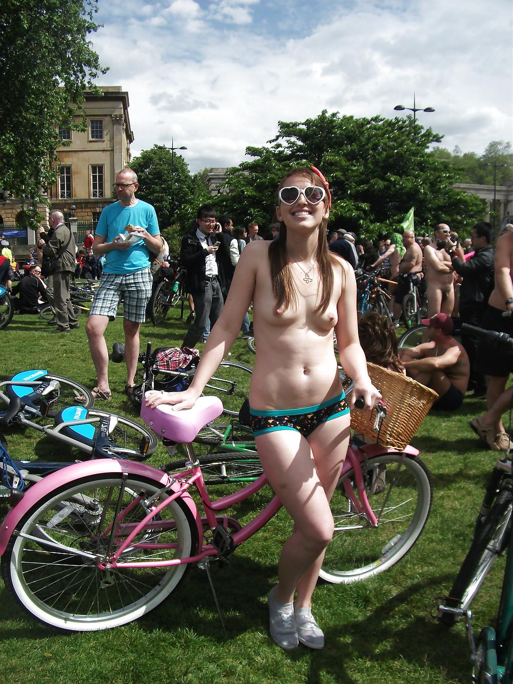 25P World naked bike ride 2