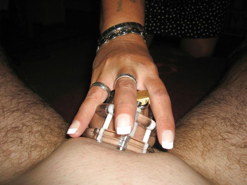 8P Keuschhaltung durch Herrin - Chastity with Mistress