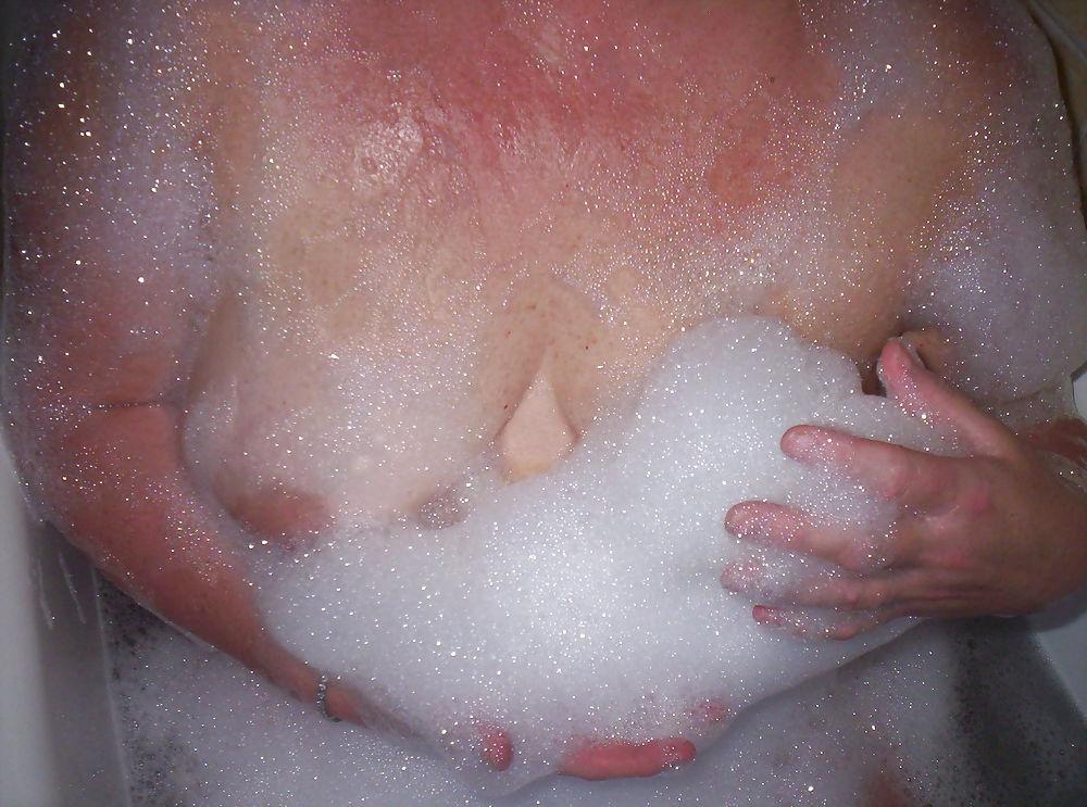 6P Bath time 