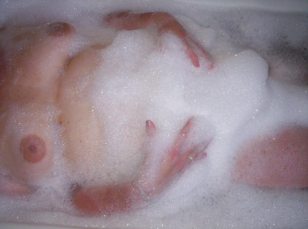 6P Bath time 