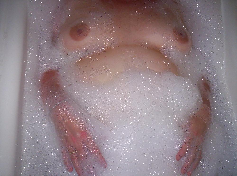 6P Bath time 