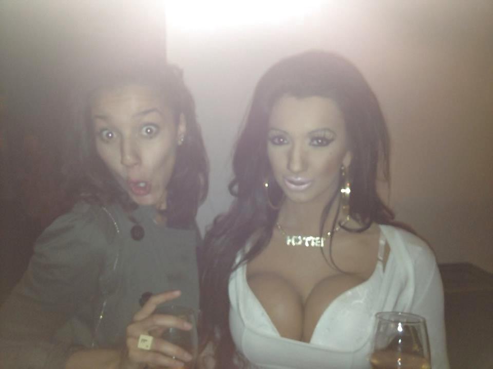 25P Bimbo's